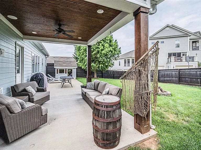 730 Bennington Park Dr — Photo 37
