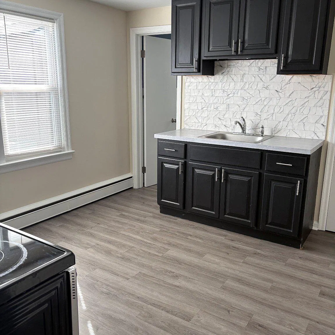 2 bed, 1.0 bath, $1,500 — Photo 1