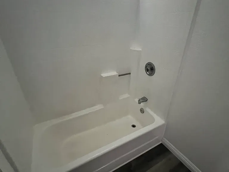 10234 Tujunga Canyon Blvd #301 — Photo 11