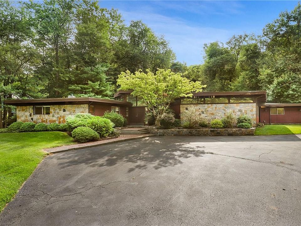 1st image of 57 Holly Place