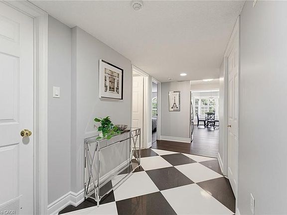 3rd image of 216 D Plains Rd W #309