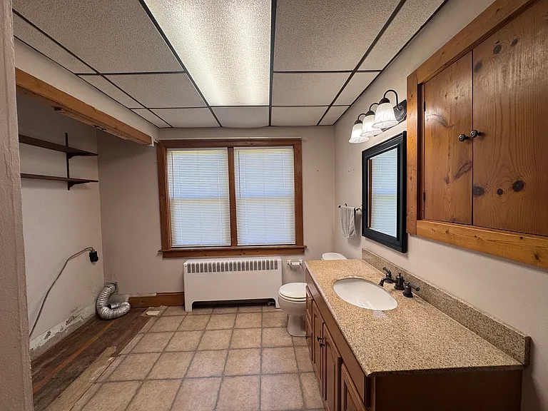 360 Chrome Rd — Photo 16