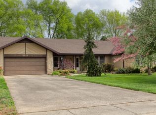 1819 E Holiday St, Springfield, MO 65804