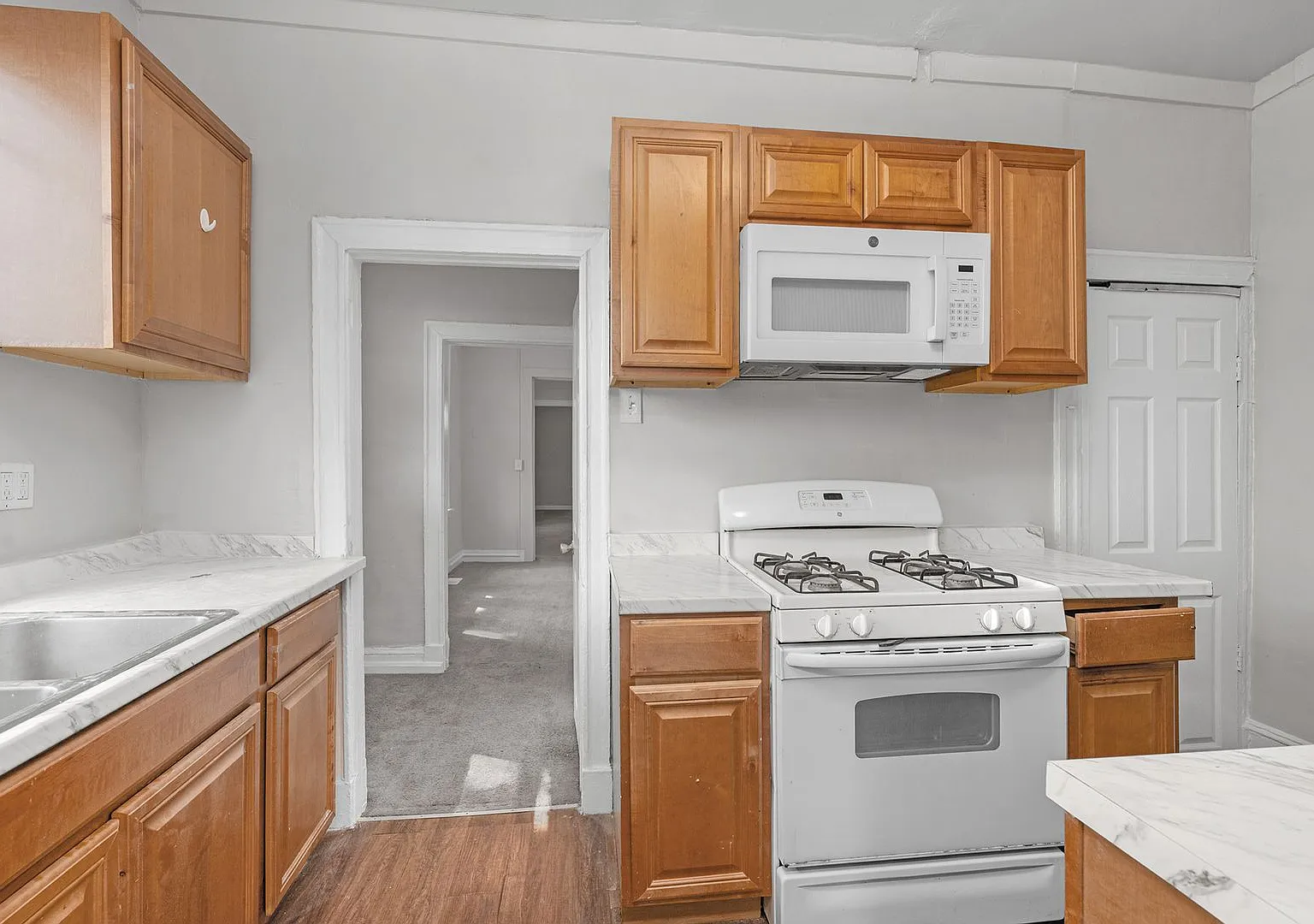 3503 Oakmont Avenue — Photo 4