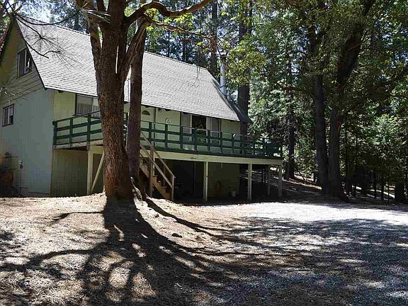 2nd image of 25662 Sugar Pine Dr