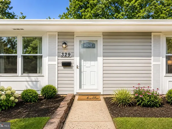 329 Columbia Ave, Stratford, NJ 08084