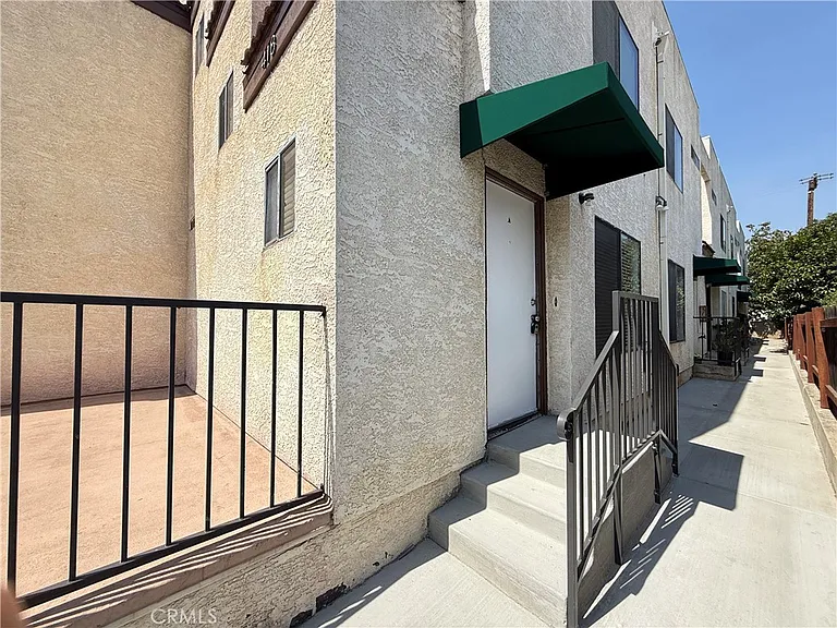 418 N 1st St #A — Photo 4