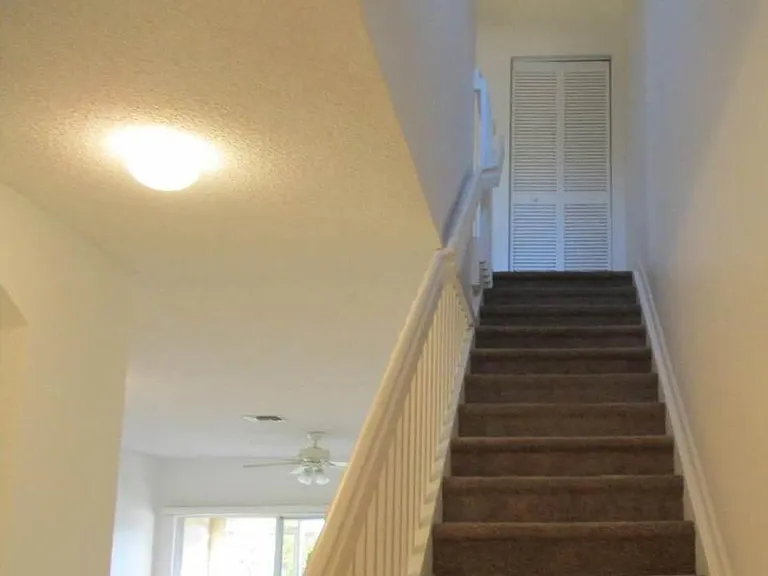 4616 Palmbrooke Cir — Photo 10
