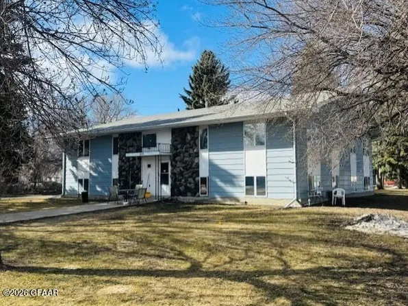 517 3rd St, Cando, ND 58324