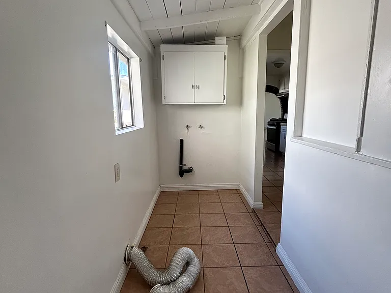 9227 Mallison Ave #1/2 — Photo 4