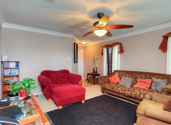 5th image of 18029 Majestic Elm Ln