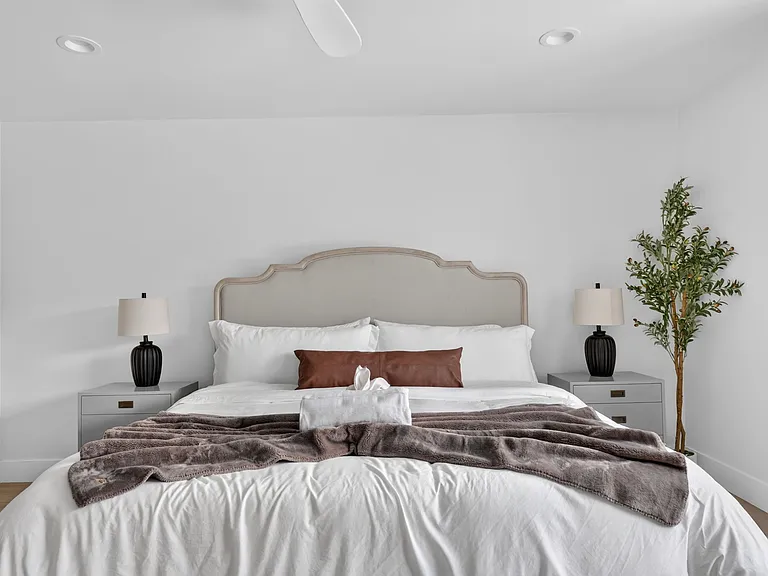 7342 Alto Caro Dr — Photo 12