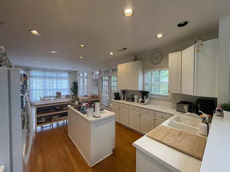 2036 Londonberry Ct — Photo 19