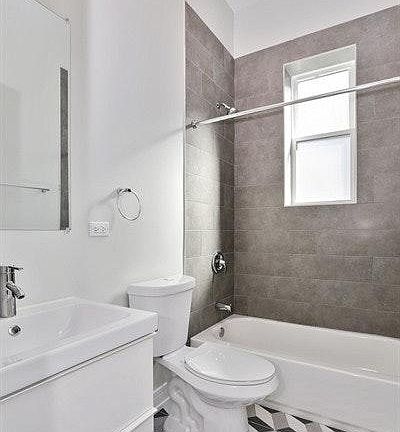 4th image of 2648 W Augusta Blvd APT 1