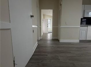 66 Swift St, Providence, RI 02904