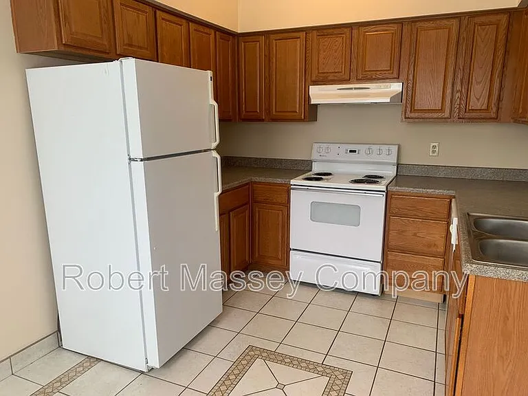2424 Glenmary Ave #2424GLE-10 — Photo 5