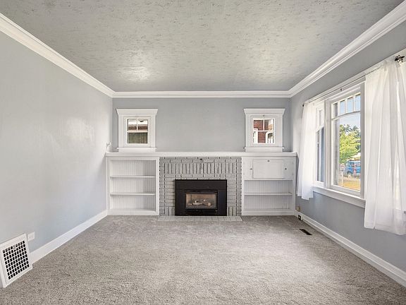 4th image of 118 E Glass Ave