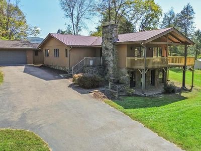 69 Cedar Estates Rd, Franklin, NC, 28734