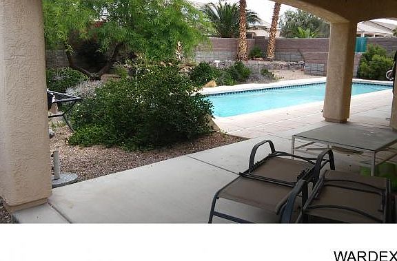 4th image of 2079 E Oasis Ln
