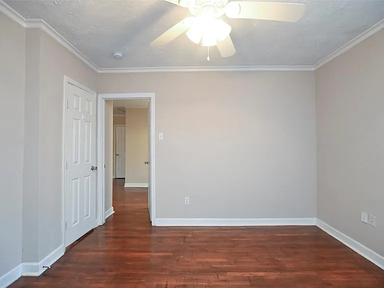 2003 McClendon St #4 — Photo 14
