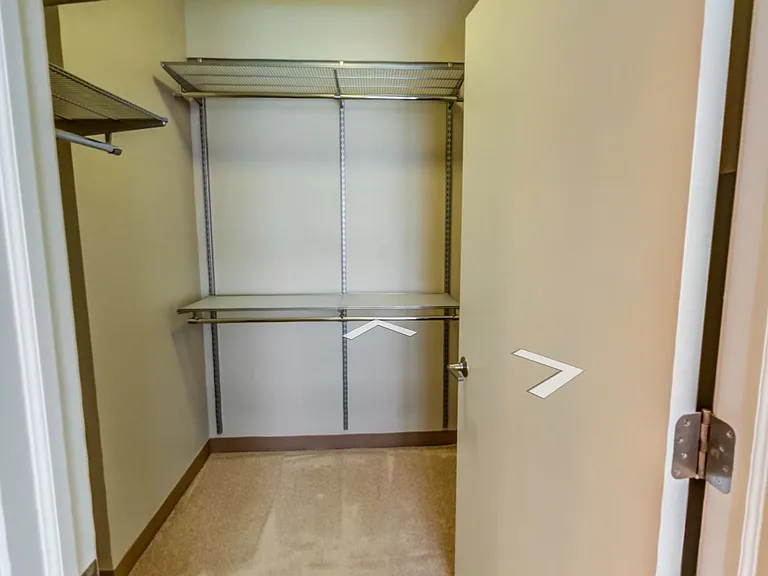 1154 W Madison St #523 — Photo 5