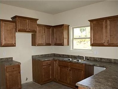 4th image of 5039 Manning Dr