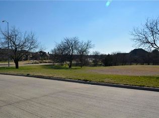 2808 Fairway Dr, Cedar Hill, TX 75104