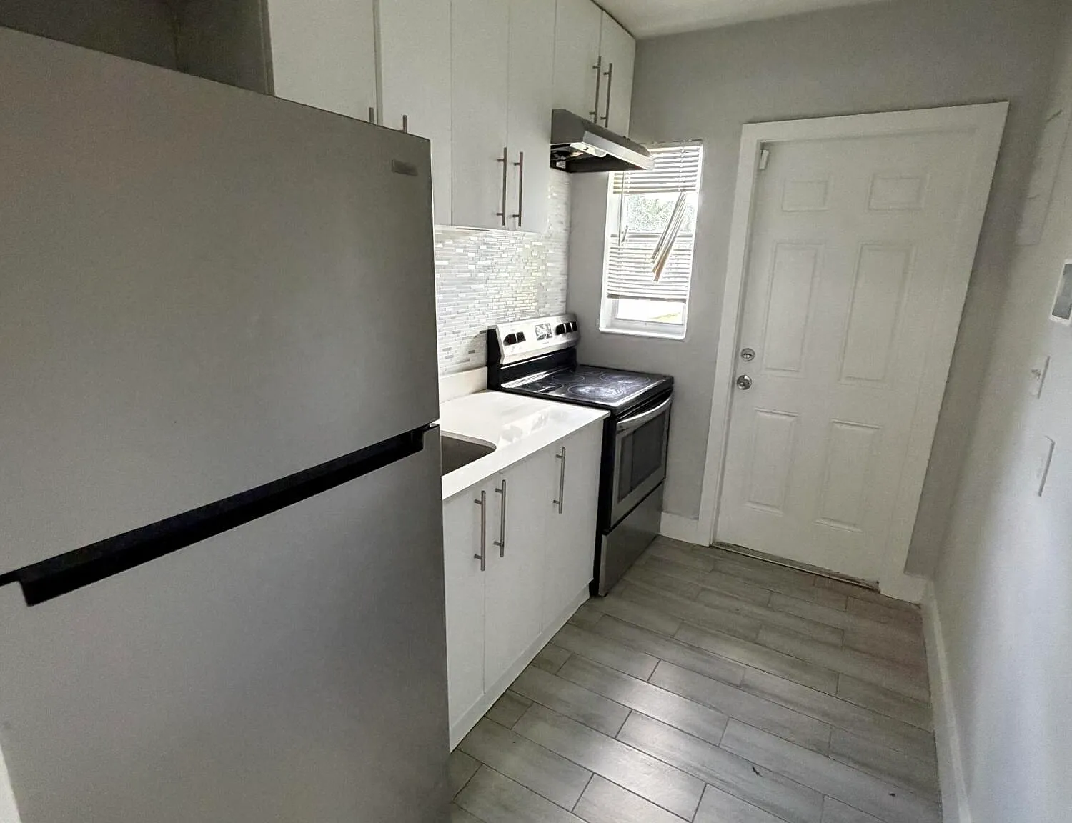 1 bed, 1.0 bath, 500 sqft, $1,550 — Photo 4