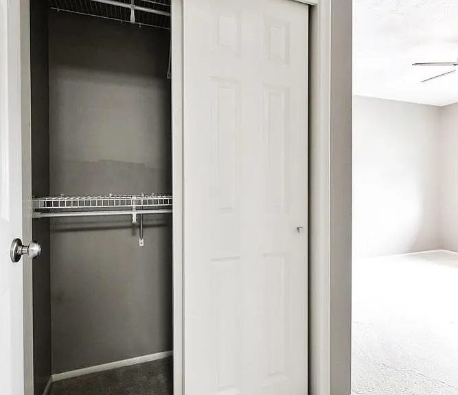 2nd Bedroom Closet