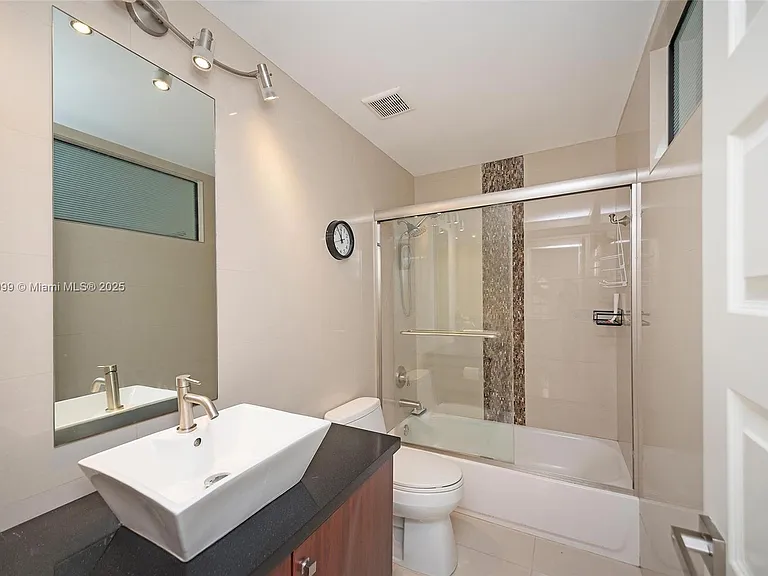 9318 NW 50th Doral Cir S — Photo 29