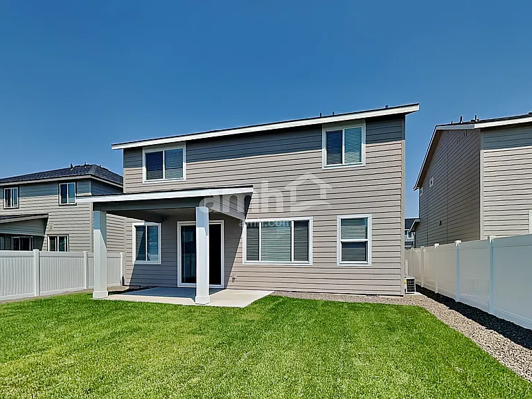 715 S Rocker Ave — Photo 19