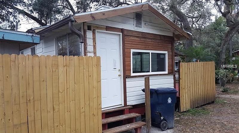 2nd image of 813 E McEwen Ave