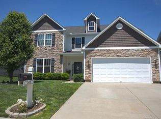 303 Roanoke Rd #253, Fletcher, NC 28732