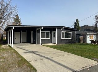 318 Anderson St, Yreka, CA 96097