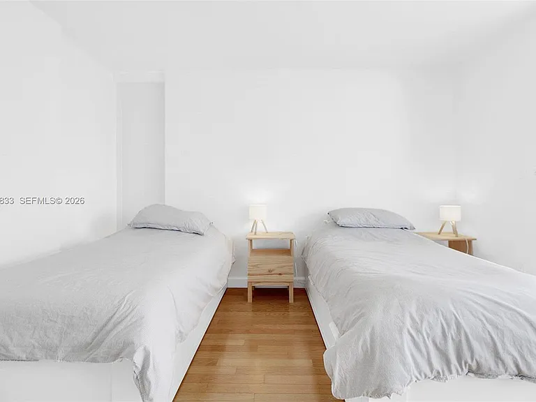 5757 Collins Ave #1003 — Photo 45