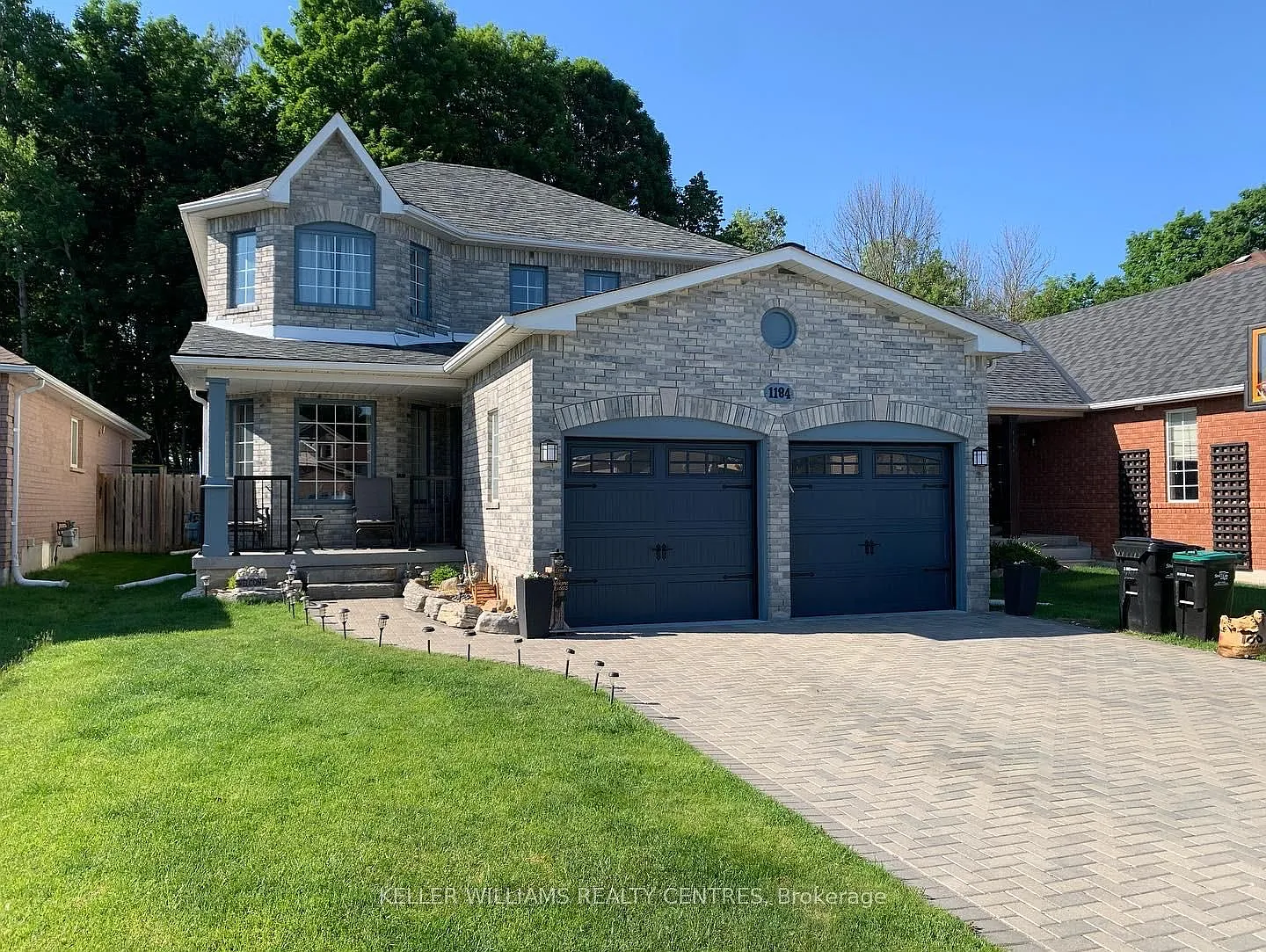 1184 Leslie Dr photo 1