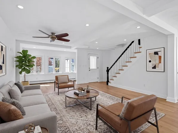 39 Ash Ave, Somerville, MA 02145