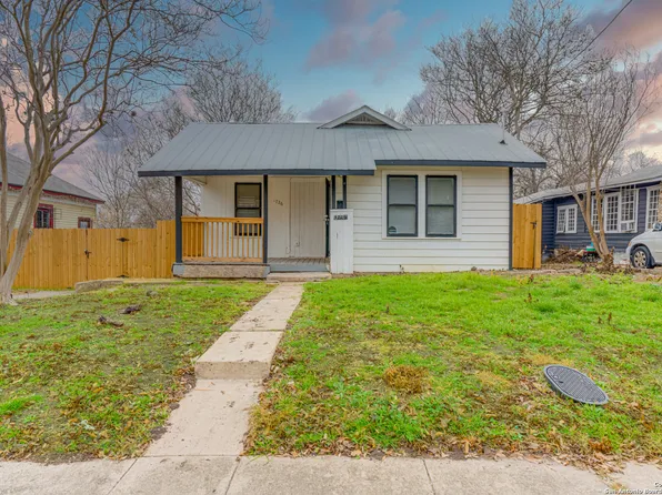 1726 N Center, San Antonio, TX 78202