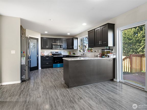 5th image of 7809 148th Street Court E
