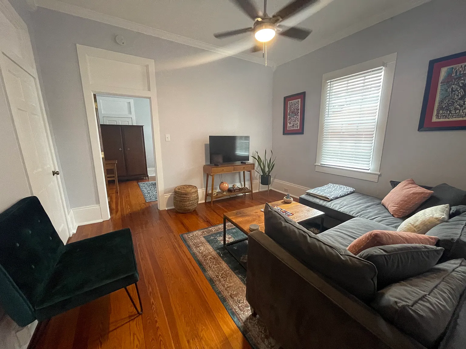 1 bed, 550 sqft, $1,600 — Photo 2