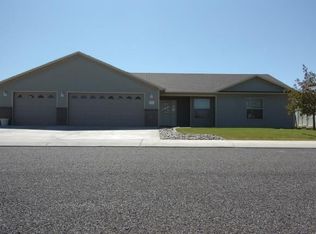 701 Granite Dr, Fruita, CO 81521