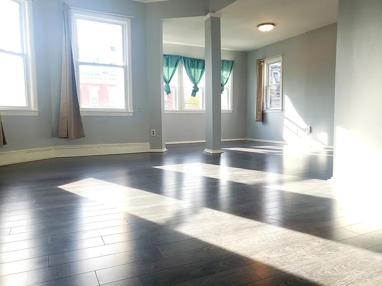 130 Grant Ave — Photo 10