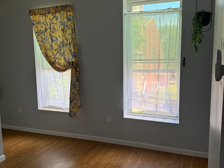 415-417 Main St #2A — Photo 9