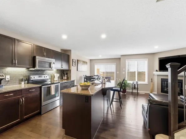 3039 Harvey Cres NW, Edmonton, AB T6M 0N2