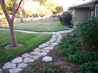 232 Lyman Dr, Terrell Hills, TX 78209