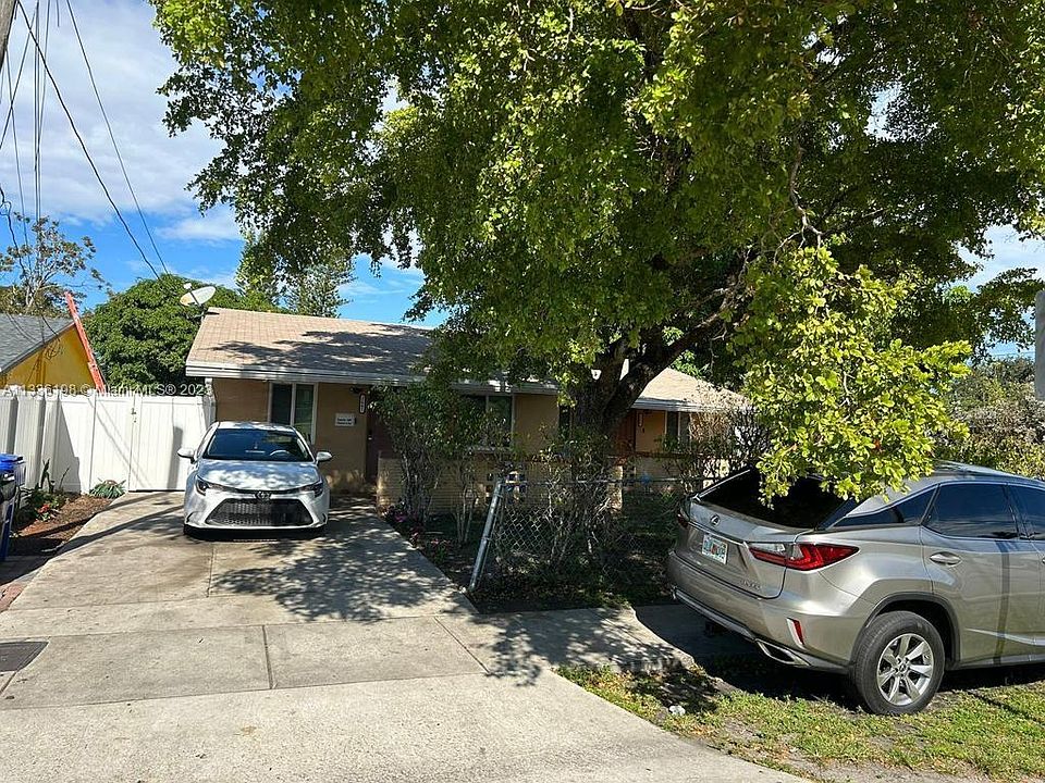 1st image of 2639 NW 20th St