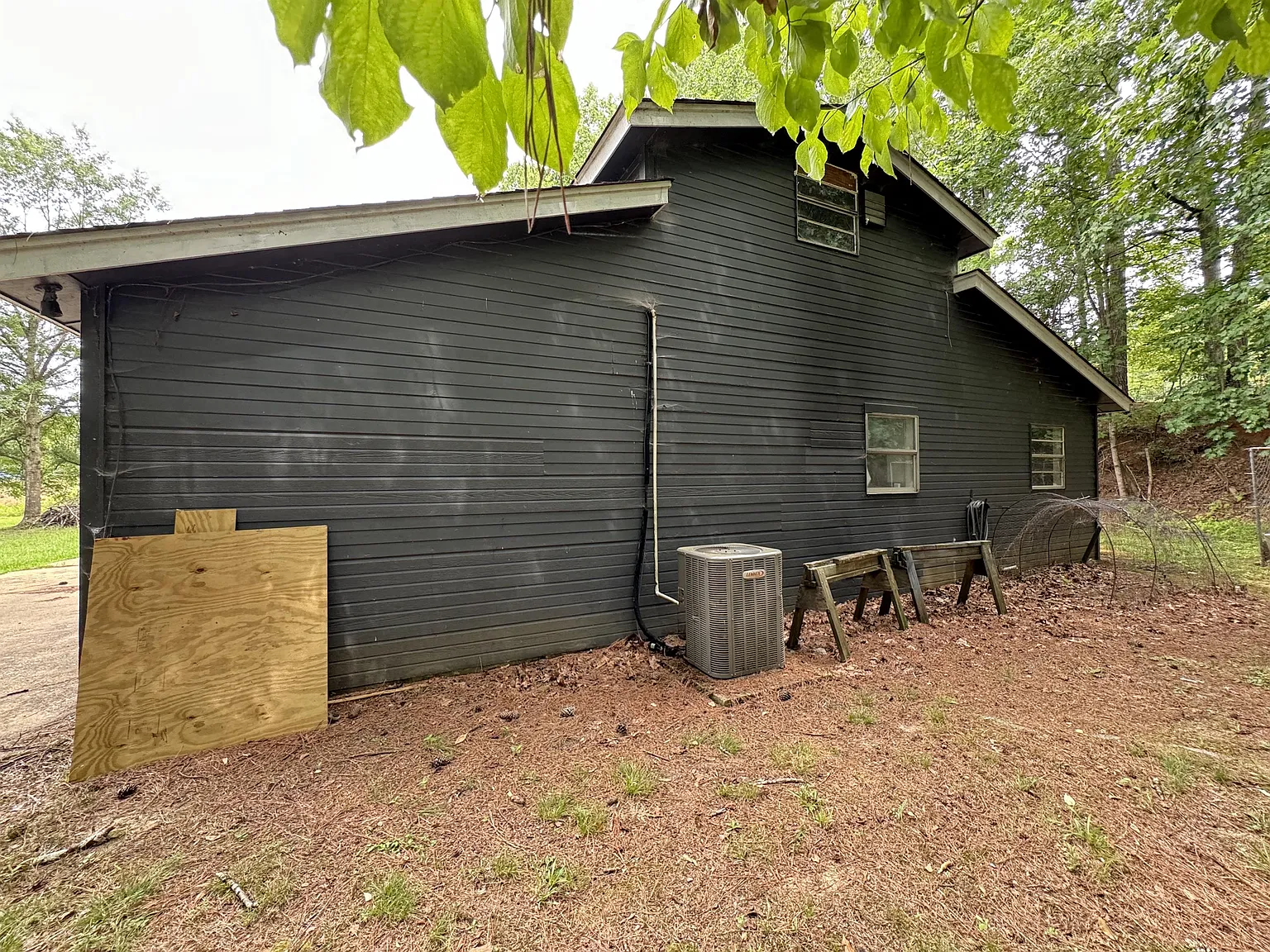 200 West Caldwell Road - 1 — Photo 3