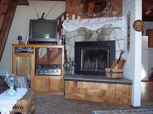Living Room with Fireplace