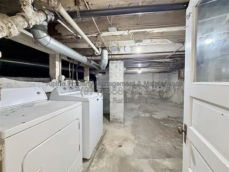 6425 N Curtis Ave — Photo 19
