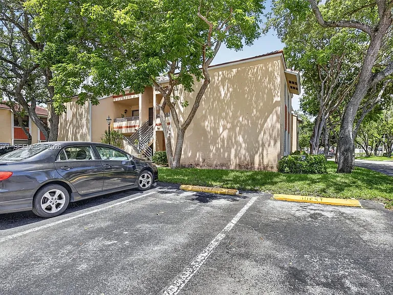 11931 NW 11th St #11931 — Photo 9